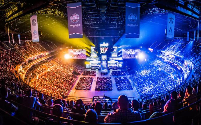 这迫使俱乐 这迫使俱乐