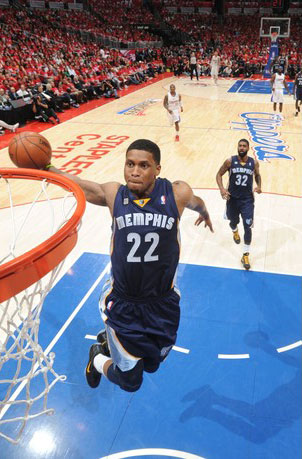 不断进取的 不断进取的